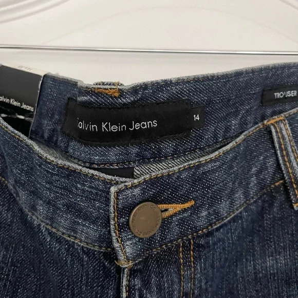 Calvin Klein Jeans - Dark Blue Women's Trouser Jeans Size 14 NWT - Picture 4 of 8